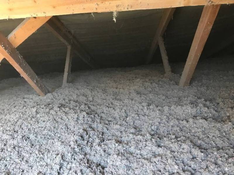 Remise aux normes de l'isolation d'un comble perdu à Palau Del Vidre à coté de Perpignan dans le 66